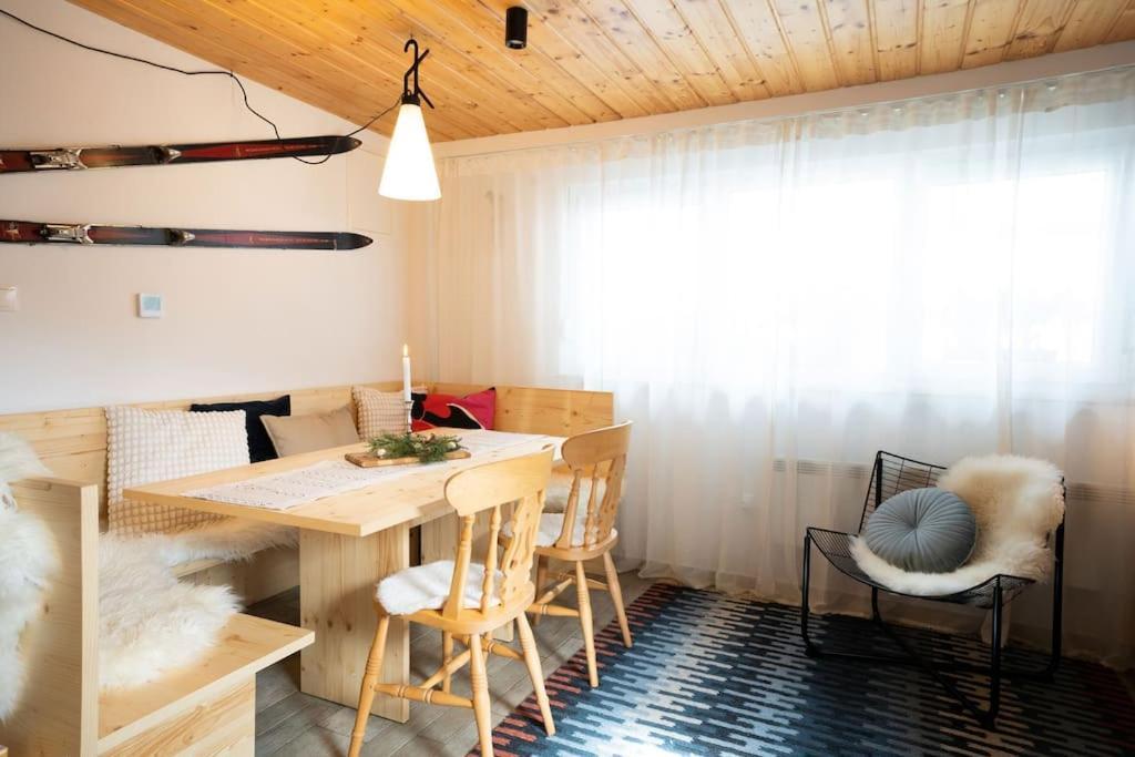 Ski Hut Smucka Kranjska Gora Luaran gambar