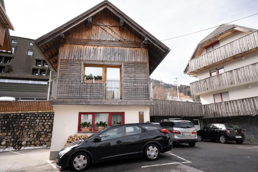 Ski Hut Smucka Kranjska Gora Luaran gambar
